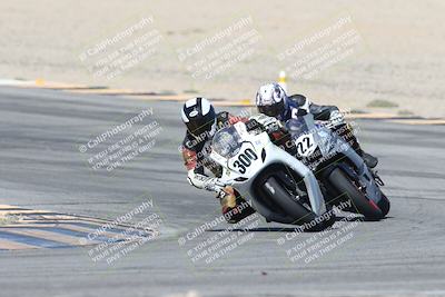 media/Oct-05-2025-CVMA (Sun) [[beeef4f201]]/Race 10-Formula Lightweight Twins Shootout/